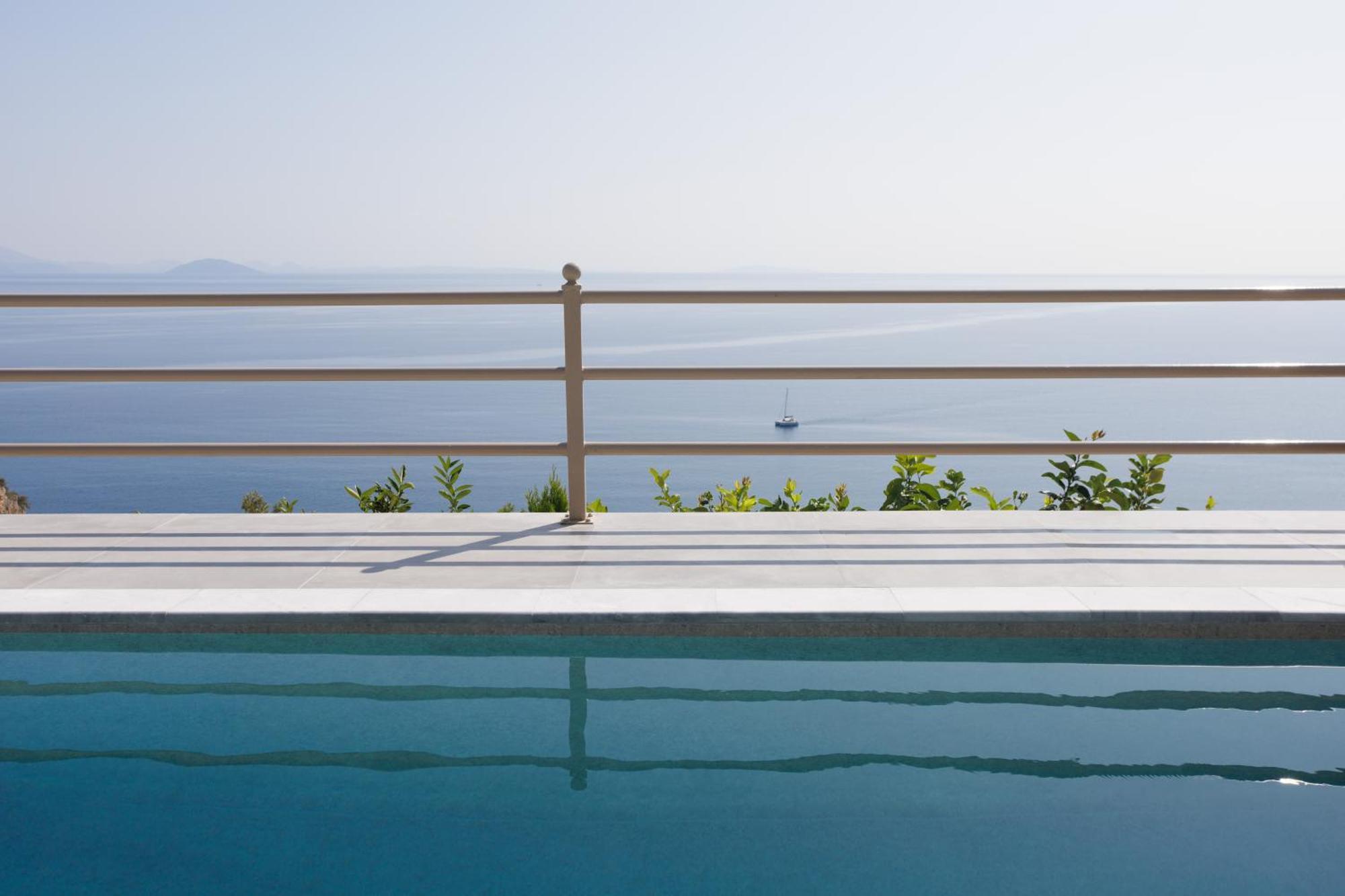 Blue Horizon Suites Paralio Astros Exterior photo